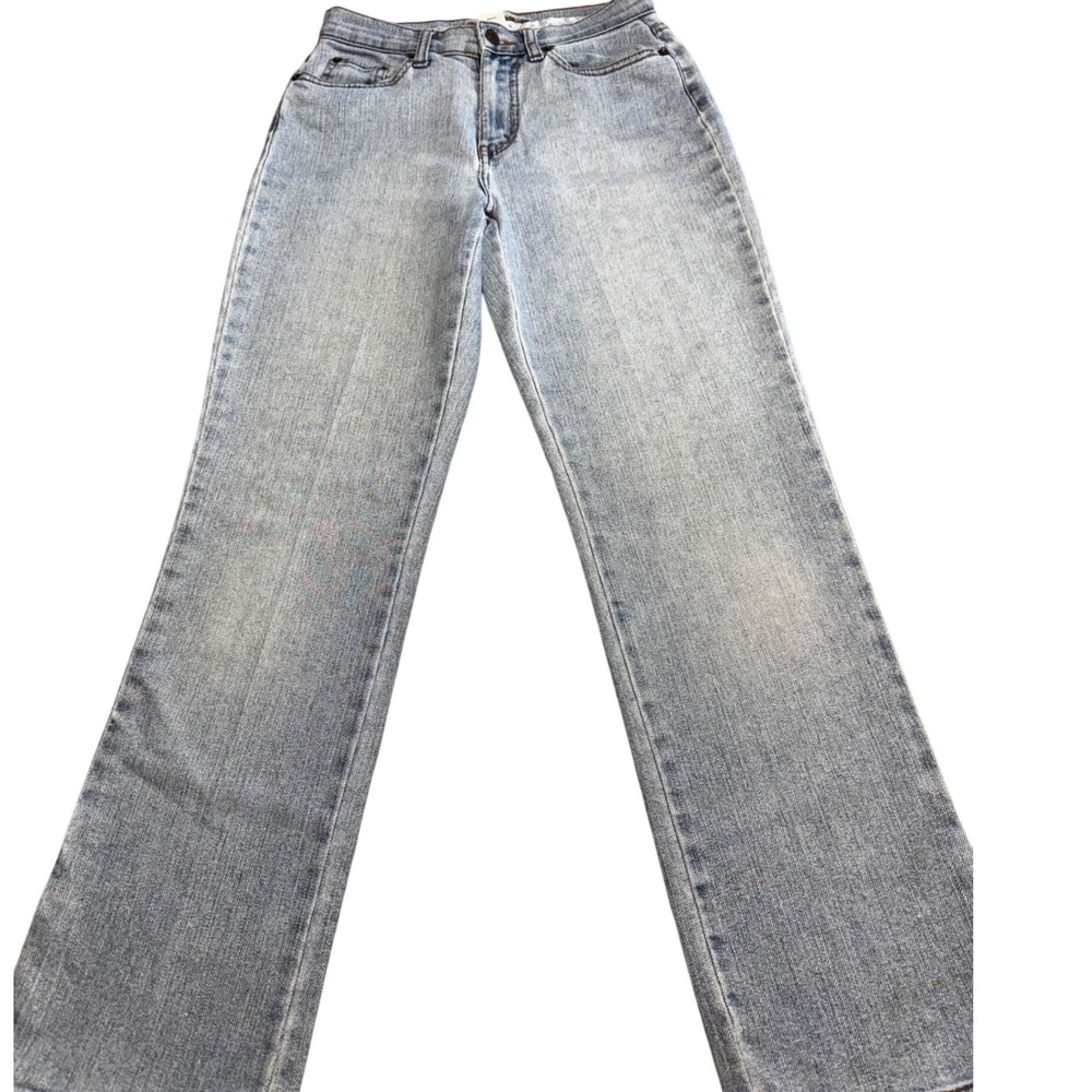 St. John's Bay Straight Leg Jeans Womens‎ 4 Light Wash Stretch Denim High Rise